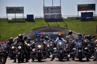 Zdjęcie: ZLOT MOTOCYKLOWY LESZNO 2015 - STADION