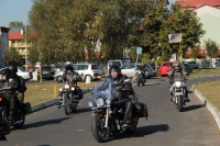 Zdjęcie: ZAKOŃCZENIE SEZONU MOTOCYKLOWEGO LESZNO 2015_wjazd na plac czII