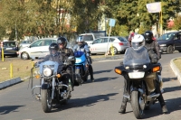 Zdjęcie: ZAKOŃCZENIE SEZONU MOTOCYKLOWEGO LESZNO 2015_wjazd na plac czII