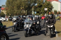 Zdjęcie: ZAKOŃCZENIE SEZONU MOTOCYKLOWEGO LESZNO 2015_wjazd na plac czII