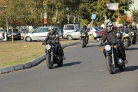 Zdjęcie: ZAKOŃCZENIE SEZONU MOTOCYKLOWEGO LESZNO 2015_wjazd na plac czII