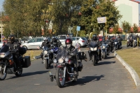 Zdjęcie: ZAKOŃCZENIE SEZONU MOTOCYKLOWEGO LESZNO 2015_wjazd na plac czII