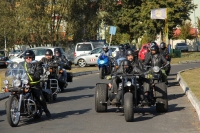 Zdjęcie: ZAKOŃCZENIE SEZONU MOTOCYKLOWEGO LESZNO 2015_wjazd na plac czII