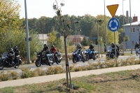 Zdjęcie: ZAKOŃCZENIE SEZONU MOTOCYKLOWEGO LESZNO 2015_wjazd na plac czII