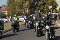 Zdjęcie: ZAKOŃCZENIE SEZONU MOTOCYKLOWEGO LESZNO 2015_wjazd na plac czII