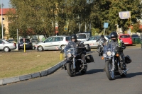 Zdjęcie: ZAKOŃCZENIE SEZONU MOTOCYKLOWEGO LESZNO 2015_wjazd na plac czII