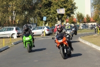 Zdjęcie: ZAKOŃCZENIE SEZONU MOTOCYKLOWEGO LESZNO 2015_wjazd na plac czII