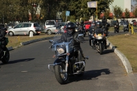 Zdjęcie: ZAKOŃCZENIE SEZONU MOTOCYKLOWEGO LESZNO 2015_wjazd na plac czII
