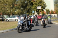 Zdjęcie: ZAKOŃCZENIE SEZONU MOTOCYKLOWEGO LESZNO 2015_wjazd na plac czII