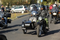 Zdjęcie: ZAKOŃCZENIE SEZONU MOTOCYKLOWEGO LESZNO 2015_wjazd na plac czII