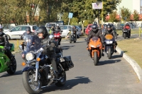 Zdjęcie: ZAKOŃCZENIE SEZONU MOTOCYKLOWEGO LESZNO 2015_wjazd na plac czII